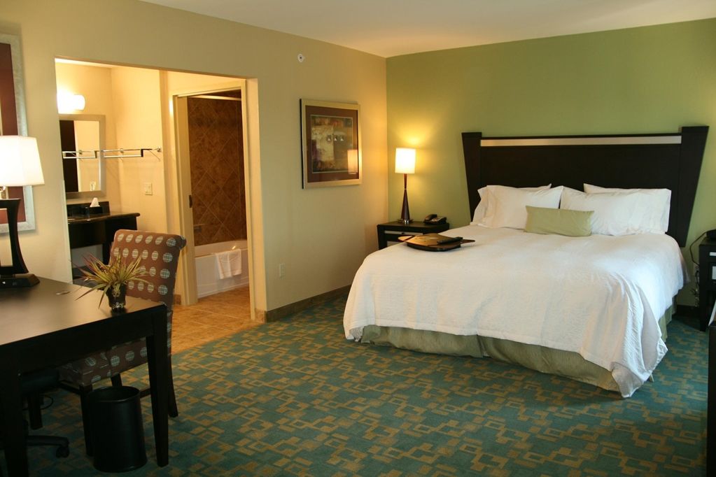 Hampton Inn & Suites Jacksonville Beach Boulevard/Mayo Clinic Szoba fotó